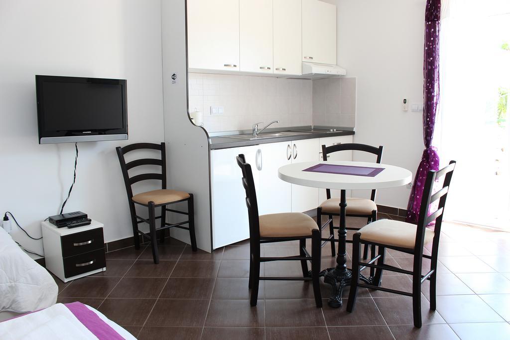 Apartments Palma Šibenik Zimmer foto
