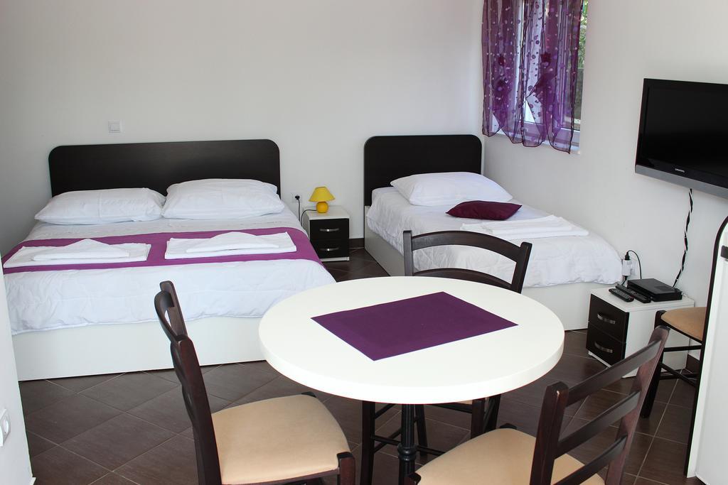 Apartments Palma Šibenik Zimmer foto