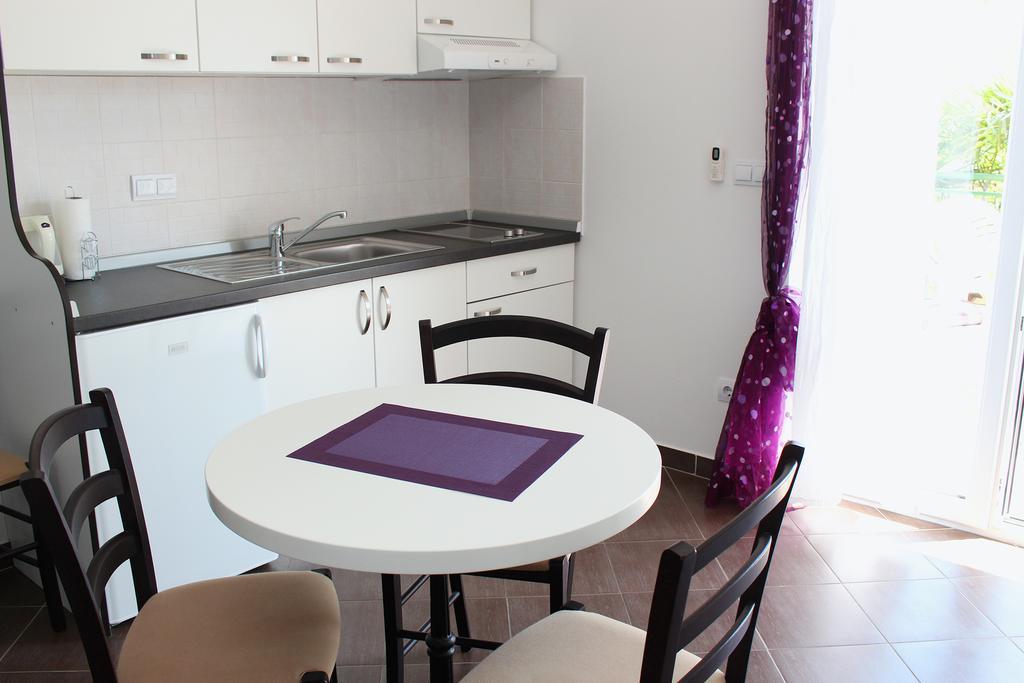 Apartments Palma Šibenik Zimmer foto