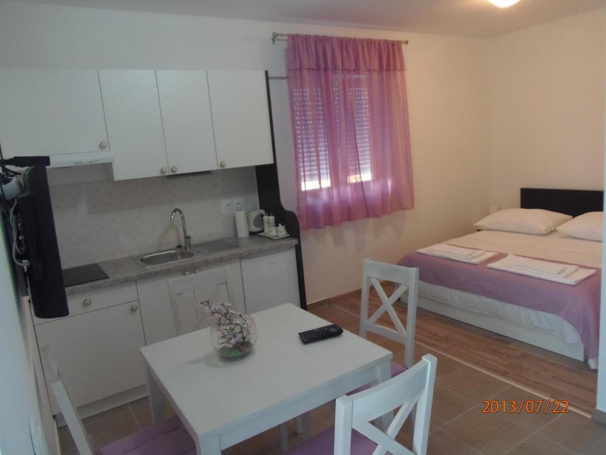 Apartments Palma Šibenik Zimmer foto